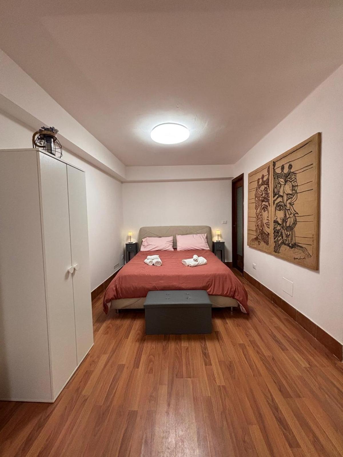 Houel's House Apartment